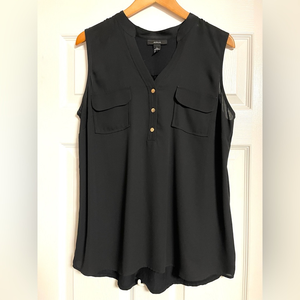 Alfani Black Sleeveless V-Neck Blouse with Chest Pockets